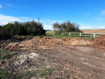 Konský hnoj zadarmo - 3