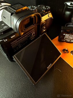 SONY A7 iii - 3