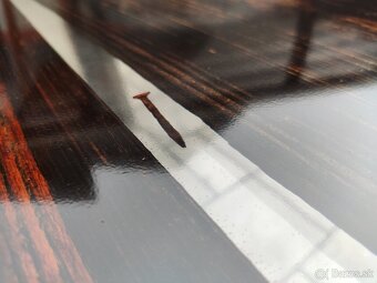 Epoxidový konferenčný stôl so štipkou histórie - 3