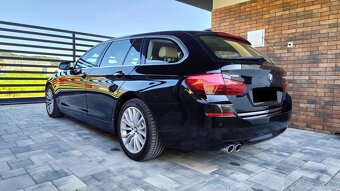 BMW F11 530d xDrive Touring Luxury 190kW 11/2013 220000km - 3