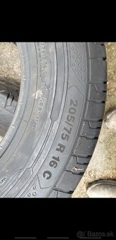 Pneumagiky CONTINENTAL 205/75 R16 C - 3
