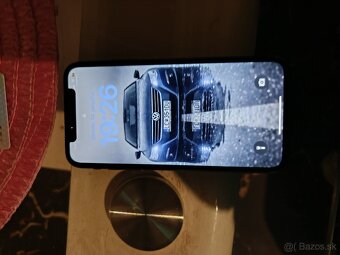 Predám Apple iPhone xs - 3