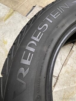 Vredestein 215/60 R16 zimné - 3