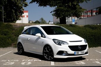 Opel Corsa OPC E Performance - 3