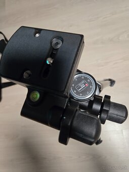 Manfrotto 055XPROB+Manfrotto 410 junior - 3