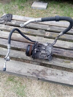 BMW díly na motor N63b44A 50i - 3