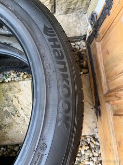 285/45 r21 Hankook - 3