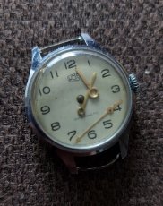 staré retro hodinky - 3