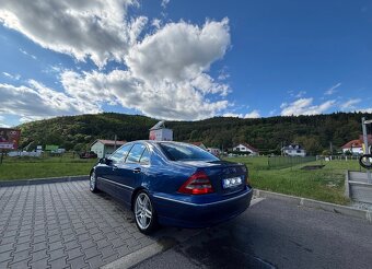 Mercedes-Benz C W203 2.7 CDI 125 kW – Automat - 3