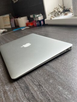 Apple MacBook Air 13,3" - 3