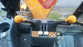JCB 3cx - 3