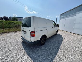 Predám VW Transporter T5 2.5tdi 96kw 2004 - 3