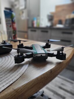 Dron - 3