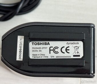 Toshiba dynadock port replicator - 3