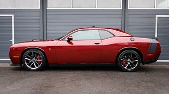 Dodge Challenger 6.4. 392 Hemi ScatPack Shaker - 3