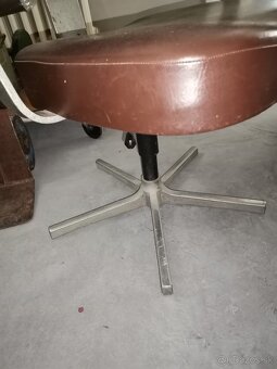 Retro Barber otocne kreslo kadernicke Vintage - 3