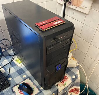 💻 Stolný počítač + 24" monitor iiyama G-Master GE2488HS / A - 3