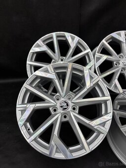 ✅ 5x112 r18 Avior model octavia 4 Cistonove disky - 3