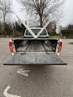 Nissan Navara 2.5d 140kw 2010 - 3