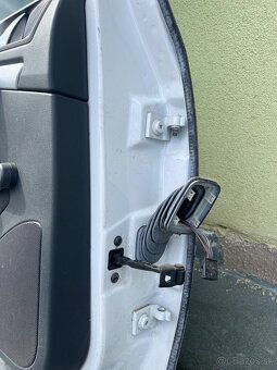 Octavia 2 zadne ľavé dvere - 3