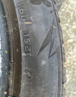 235/50 r19 Bridgestone zimné - 3