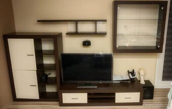 Predám zachovalú obývaciu stenu - 3