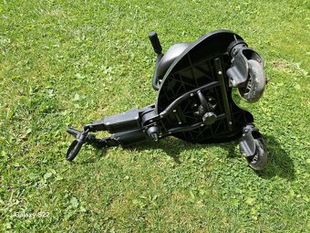 Sedátko ku kočíku 2v1 - 3