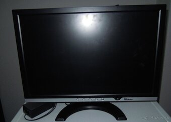 IBM Intel Pentium 4 vratane monitoru - 3