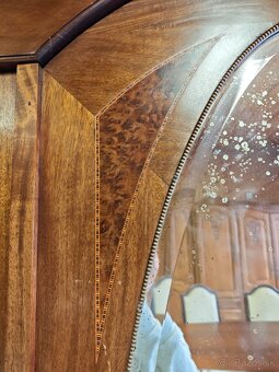 Starožitná skriňa - 3