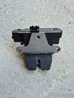 Zamok piatych dveri ford focus - 3