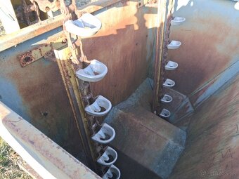 Poľnohospodárske stroje - 3