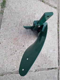 Pluhy na Apo-155 - 3