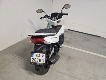 Predam skúter Honda PCX 150 - 3