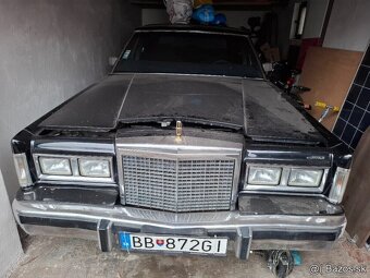 Lincoln town car 5.0i prerobený na karburátor ederblock - 3