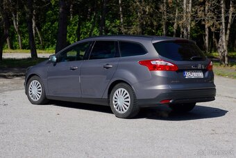 Ford Focus 1.0 l, 125k, manuál, vybava Trend, 80 645 km - 3