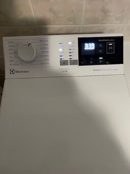 Predám automatickú pračku Elektrolux - 3