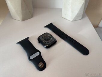 Apple Watch Series 9 45mm - 3