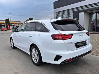 Kia CEED SW 1,5 T-GDi M6 GOLD+LED+NAVI - 3