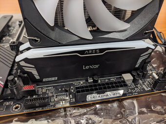 AMD Ryzen 7 9700X, B650E, 32GB RAM, 1TB NVMe SSD, BT/WIFi - 3