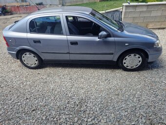 Opel astra - 3