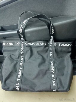 Dámske kabelky lara bags a tomy hillfiger - 3