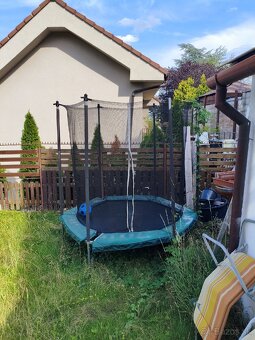 Trampolína z Decathlonu - 3