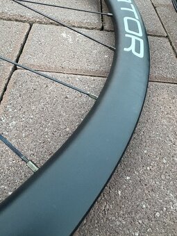 SET Karbónových Kolies Equator 35C - 3