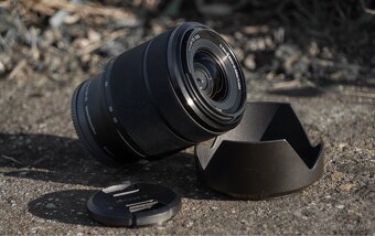 Sony FE 28-70mm f/3,5-5,6 OSS - 3