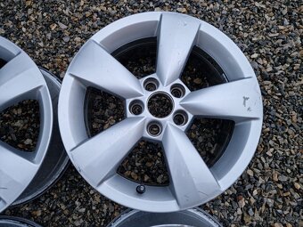 Skoda Rapid 5x100 R15 - 3