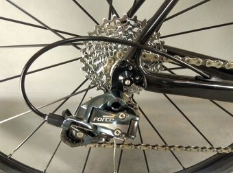 Cestny sportovy karbonovy bicykel - 3