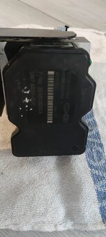 AbS pumpa škoda Octavia 3 Golf 7 kocka abs 5Q0614517Q - 3