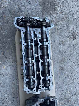 Om642 350 cdi hlava motora v6 diesel - 3