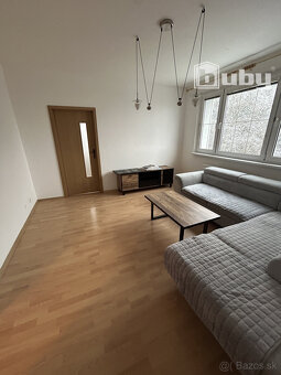 PRENÁJOM - MODERNÝ 3 IZBOVÝ BYT HLINY POVAŽSKÁ BYSTRICA - 3