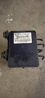 ABS Pumpa Škoda Rapid 2013 + - 3